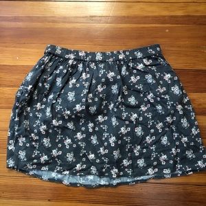 Old Navy girls flower skirt